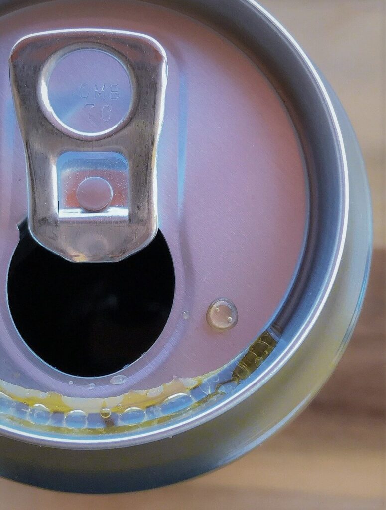 ¿De qué están hechas las anillas de las latas? - Chatarrería Hermanos Lopez de qué están hechas las anillas de las latas