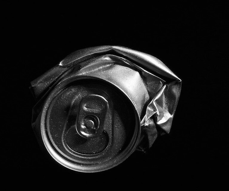 ¿De qué están hechas las anillas de las latas? - Chatarrería Hermanos Lopez de qué están hechas las anillas de las latas